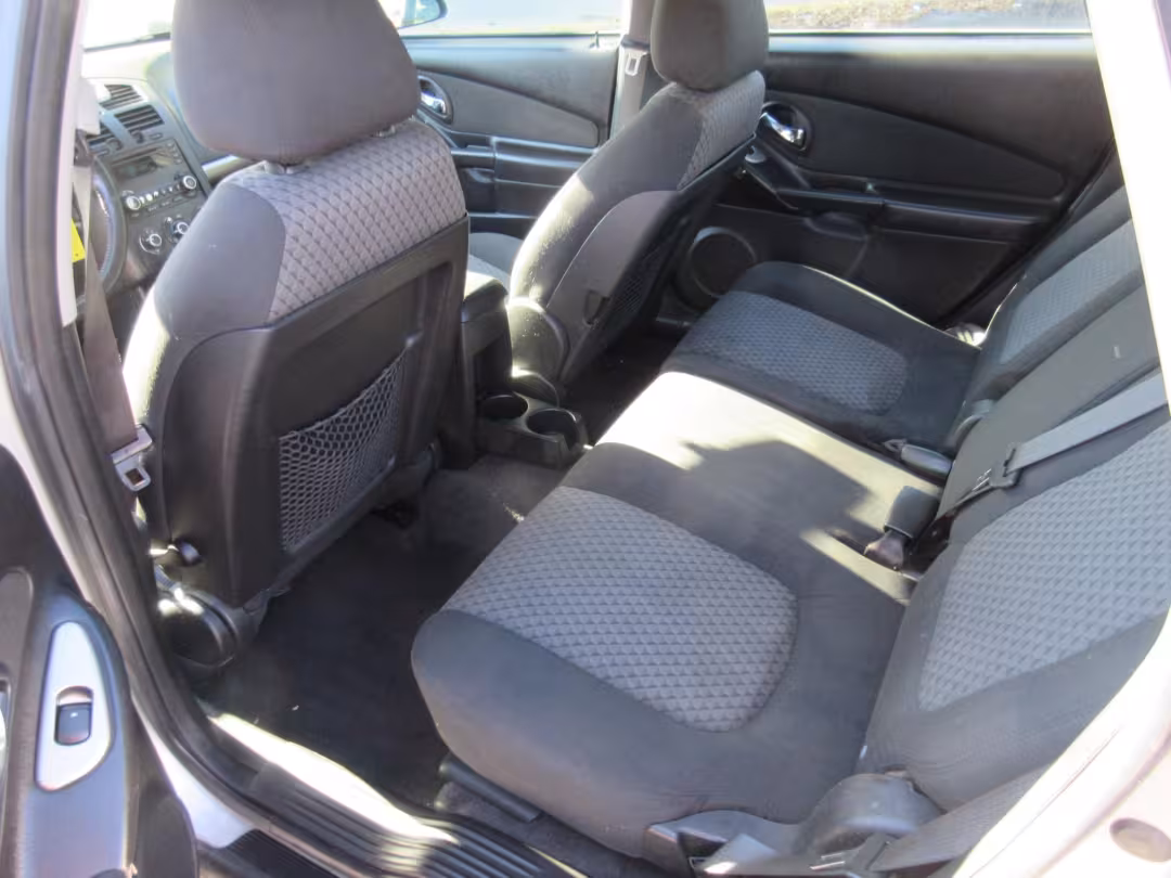 2004 Chevrolet Malibu MAXX - 1G1ZT64824F181874 - Image #2