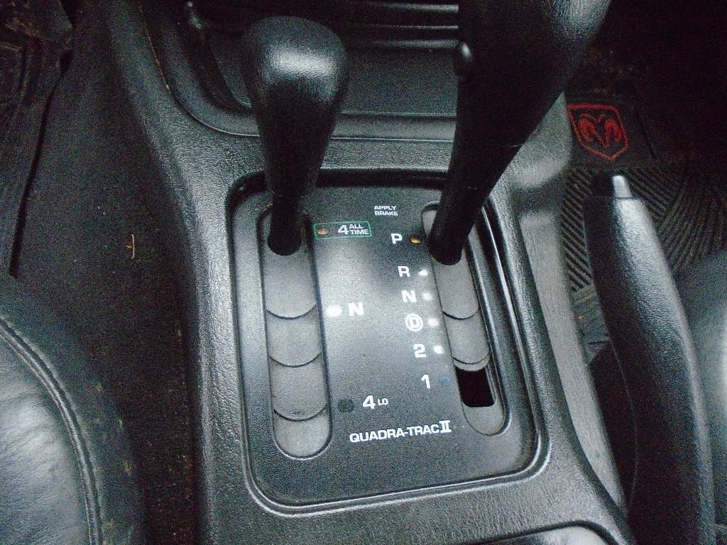 2004 Jeep Grand Cherokee - 1J4GW48S84C387907 - Image #3