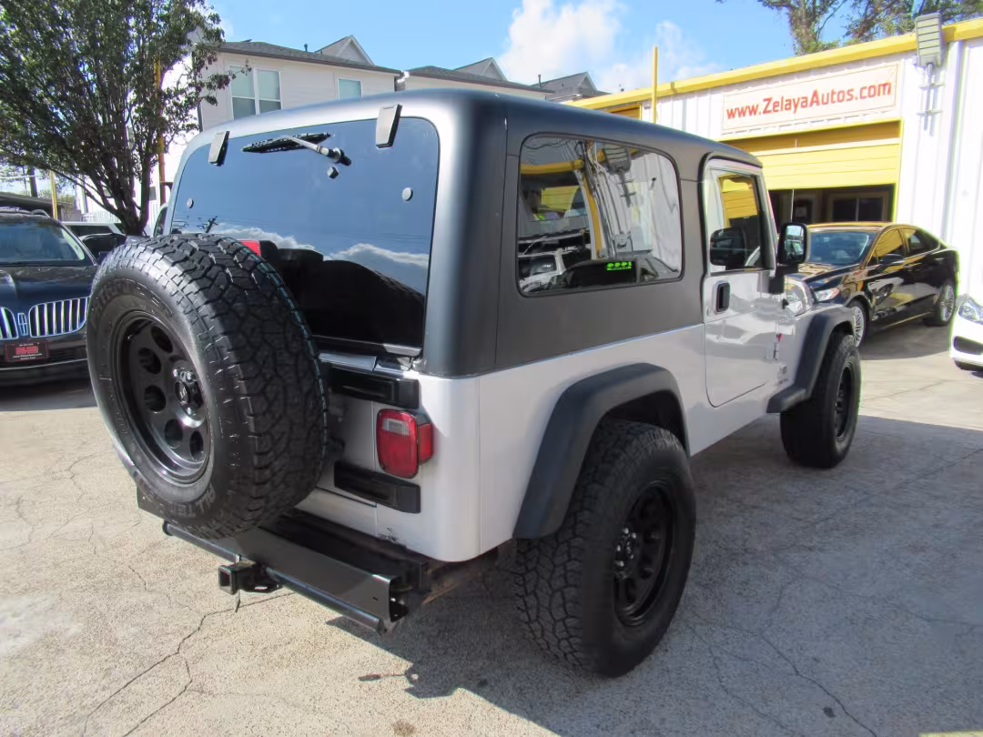 2005 Jeep Wrangler - 1J4FA44S65P359534 - Image #7