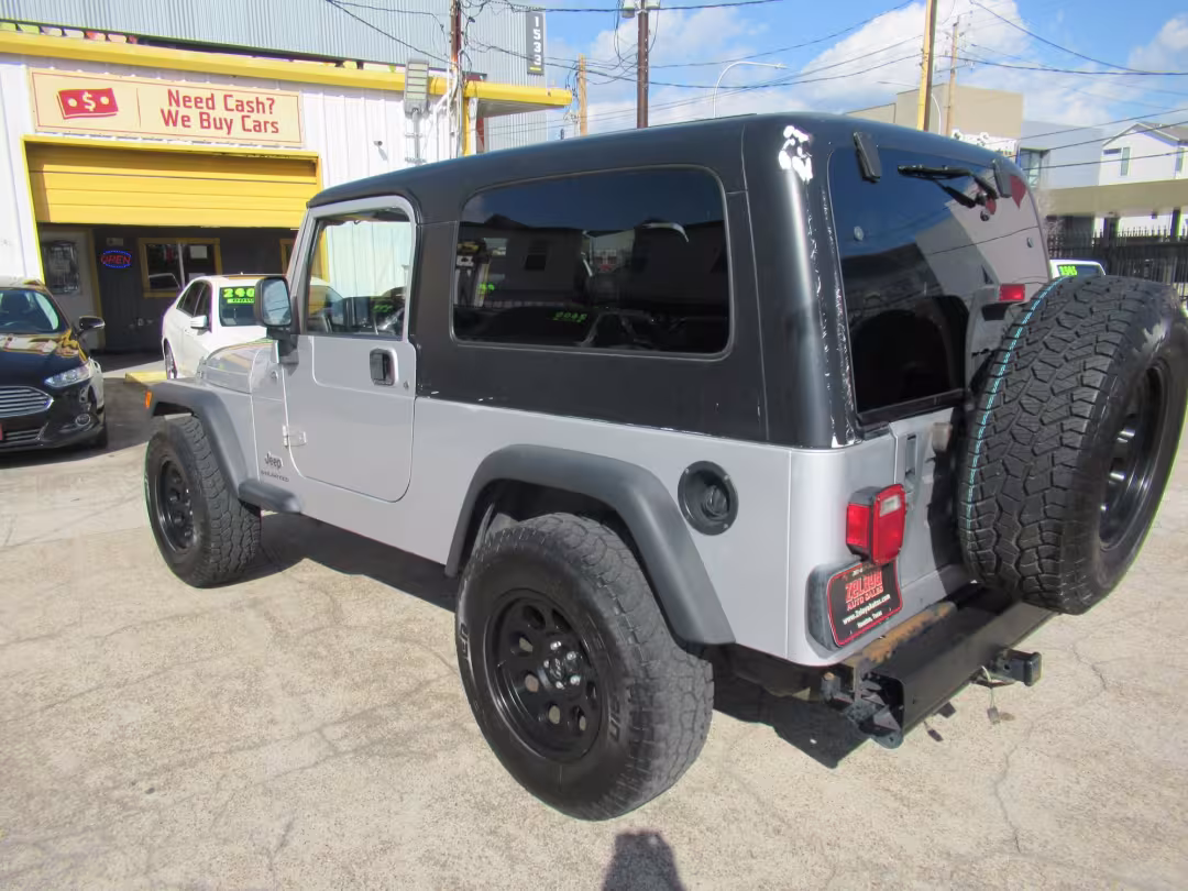 2005 Jeep Wrangler - 1J4FA44S65P359534 - Image #8
