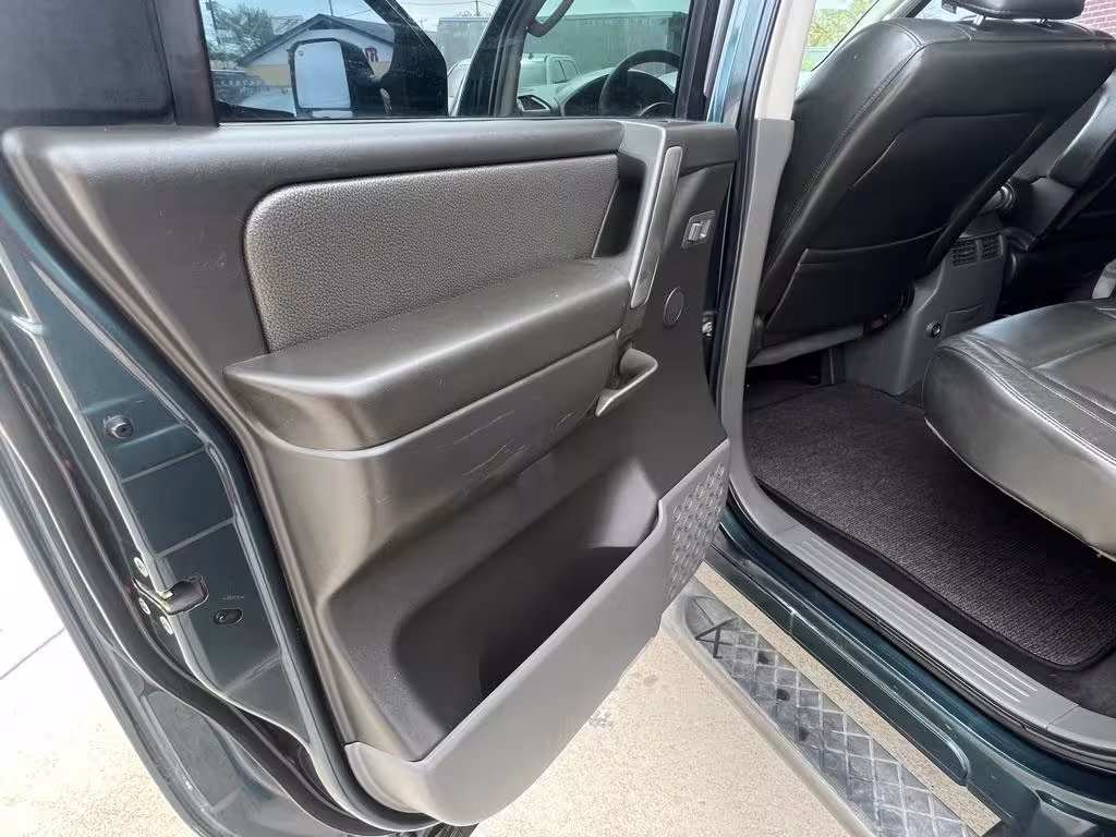 2005 Nissan Titan - 1N6AA07AX5N511173 - Image #16