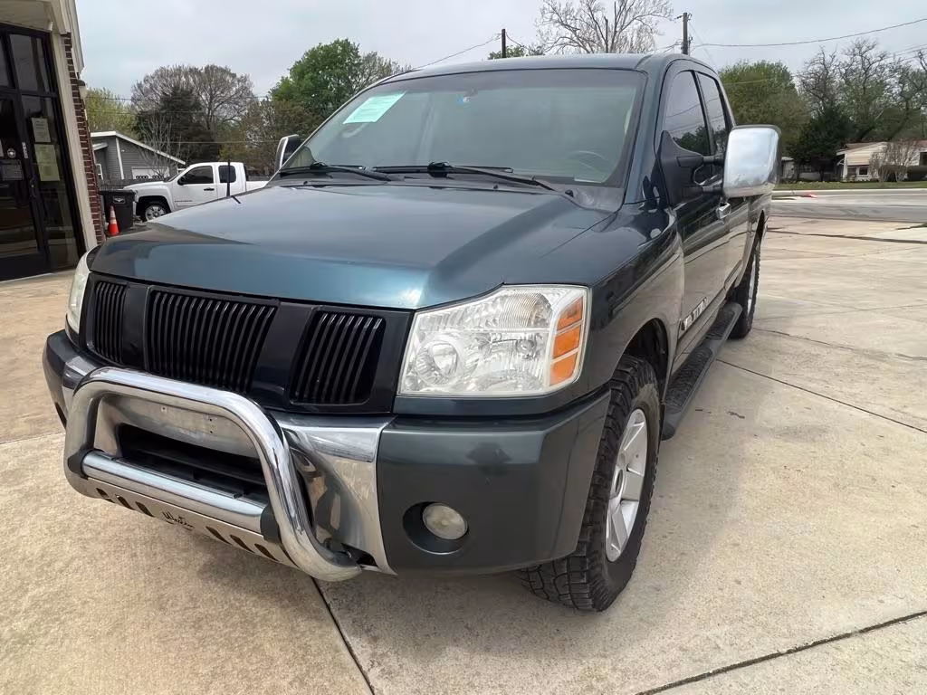 2005 Nissan Titan - 1N6AA07AX5N511173 - Image #2