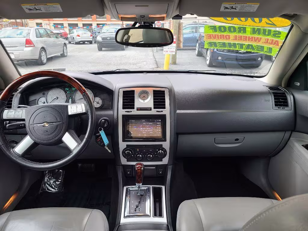 2006 Chrysler 300 - 2C3LK63H26H443237 - Image #9