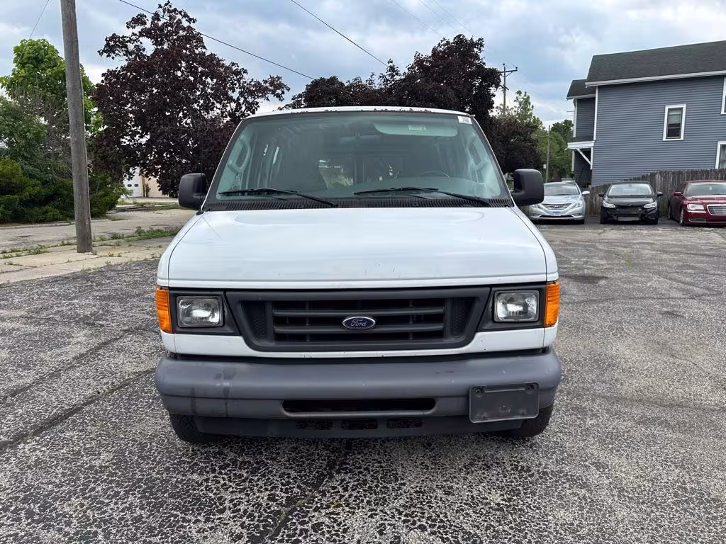 2006 Ford E-Series Van - 1FTRE14W86DA54547 - Image #2