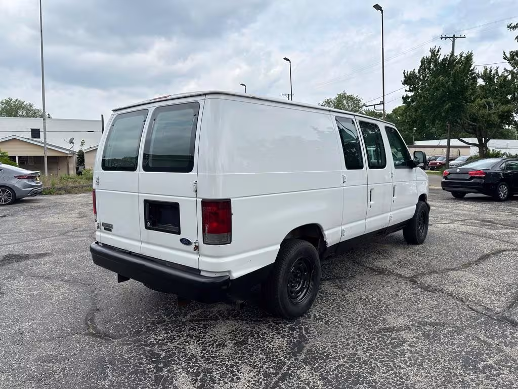 2006 Ford E-Series Van - 1FTRE14W86DA54547 - Image #5