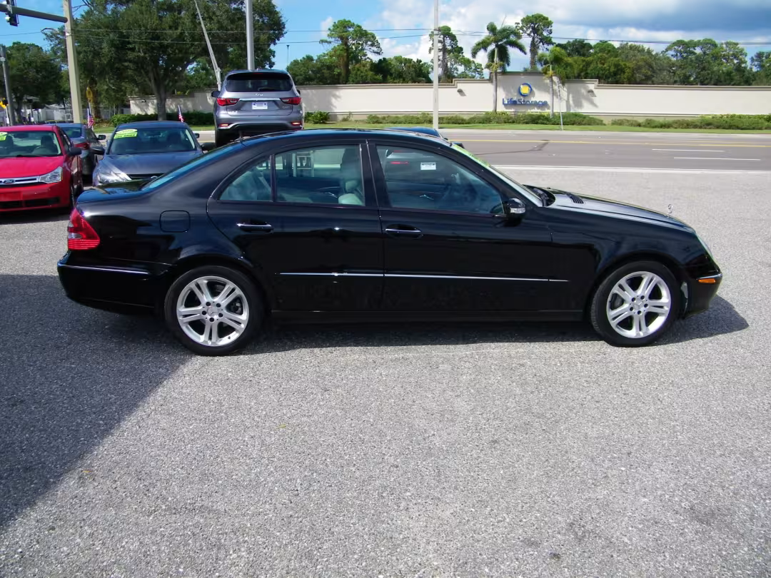 2006 Mercedes-Benz E-Class - WDBUF56J66A830870 - Image #7