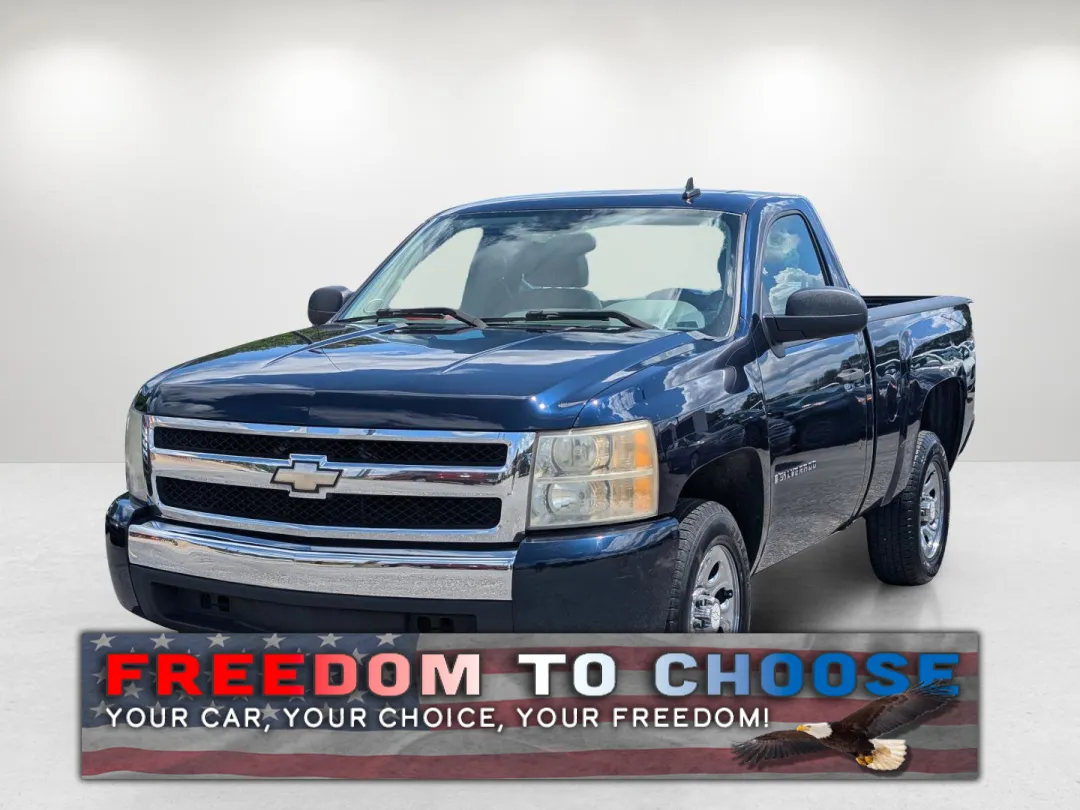 2007 Chevrolet Silverado 1500 - 1GCEC14X67Z620397 - Image #1