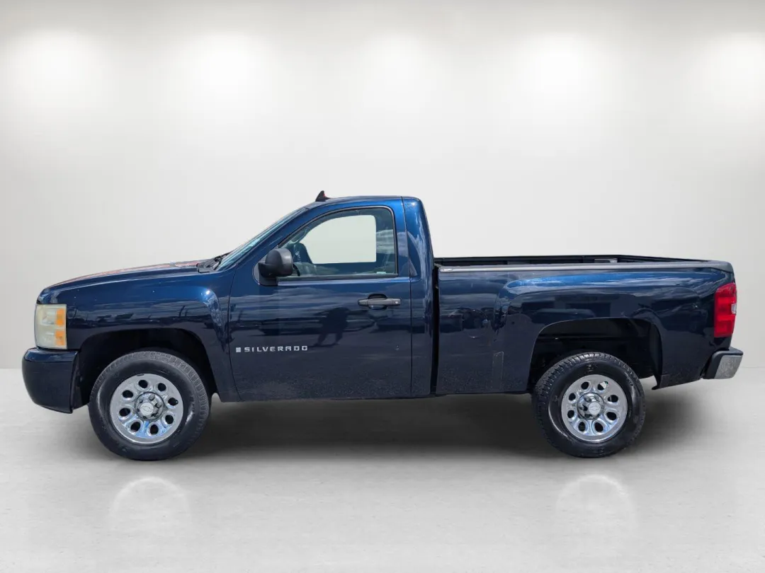 2007 Chevrolet Silverado 1500 - 1GCEC14X67Z620397 - Image #8