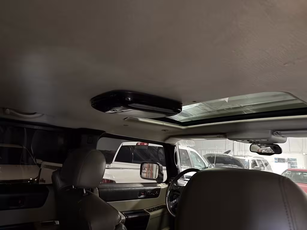 2007 Hummer H2 - 5GRGN23U17H110429 - Image #8