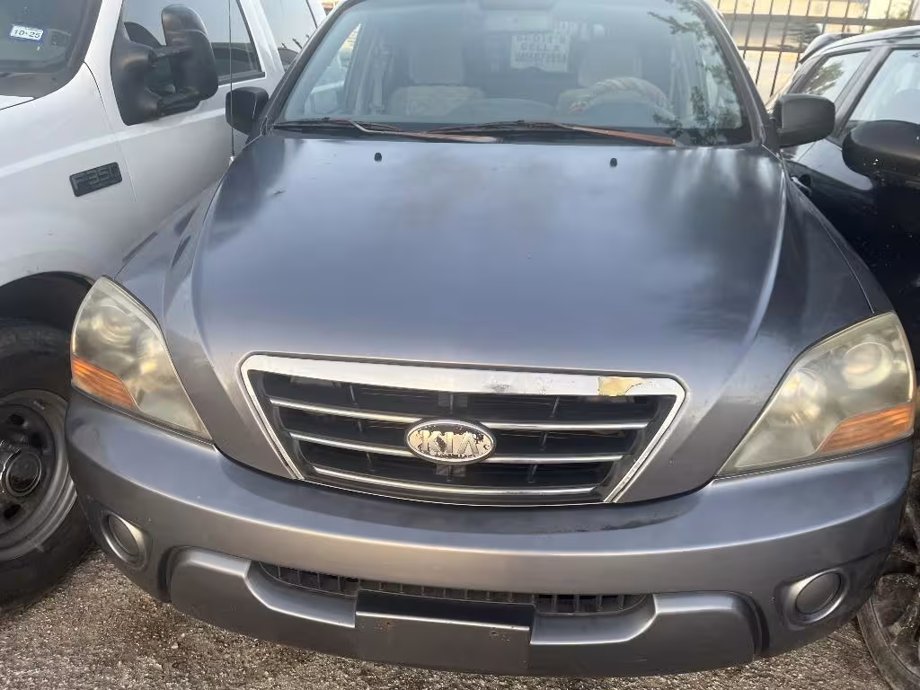 2007 Kia Sorento - KNDJD736475705821 - Image #1