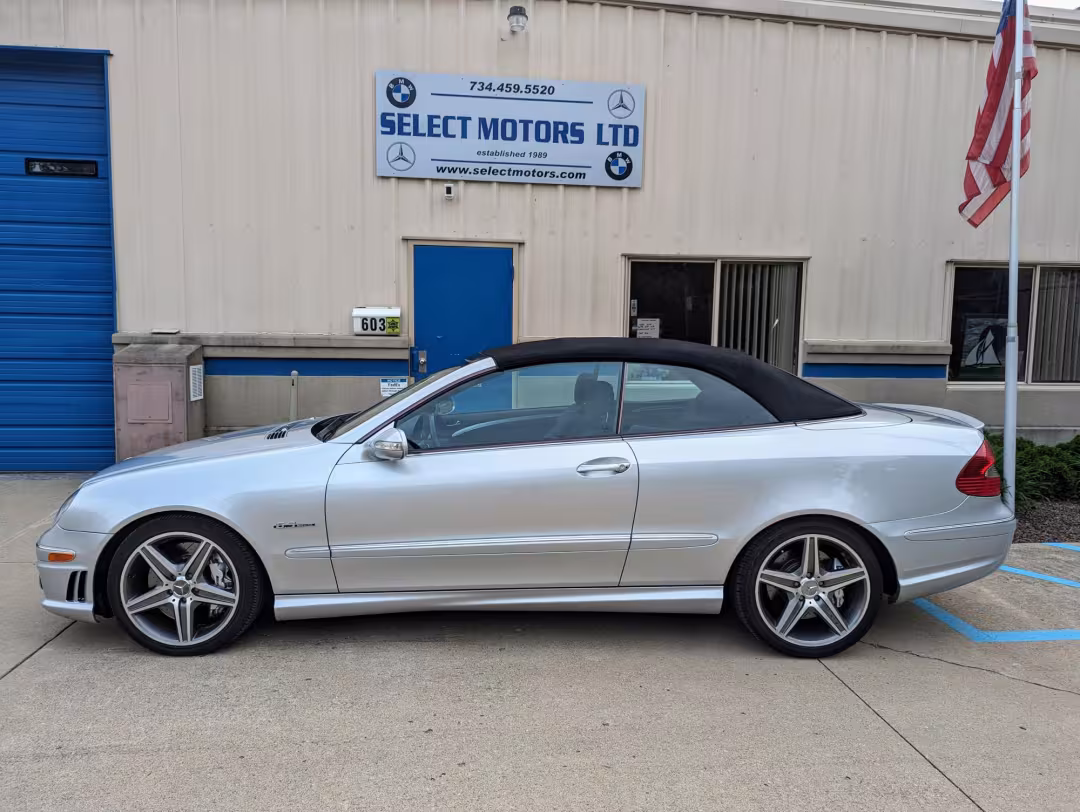 2007 Mercedes-Benz CLK-Class - WDBTK77G47T077660 - Image #1