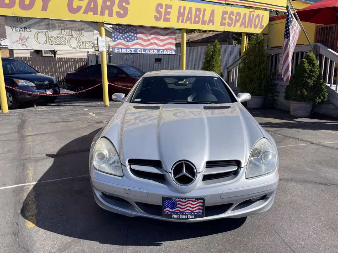 2007 Mercedes-Benz SLK - WDBWK56FX7F161653 - Image #2