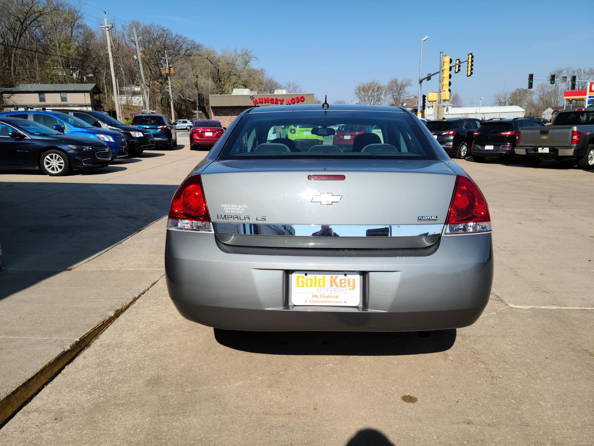 2008 Chevrolet Impala - 2G1WB58K781323655 - Image #2
