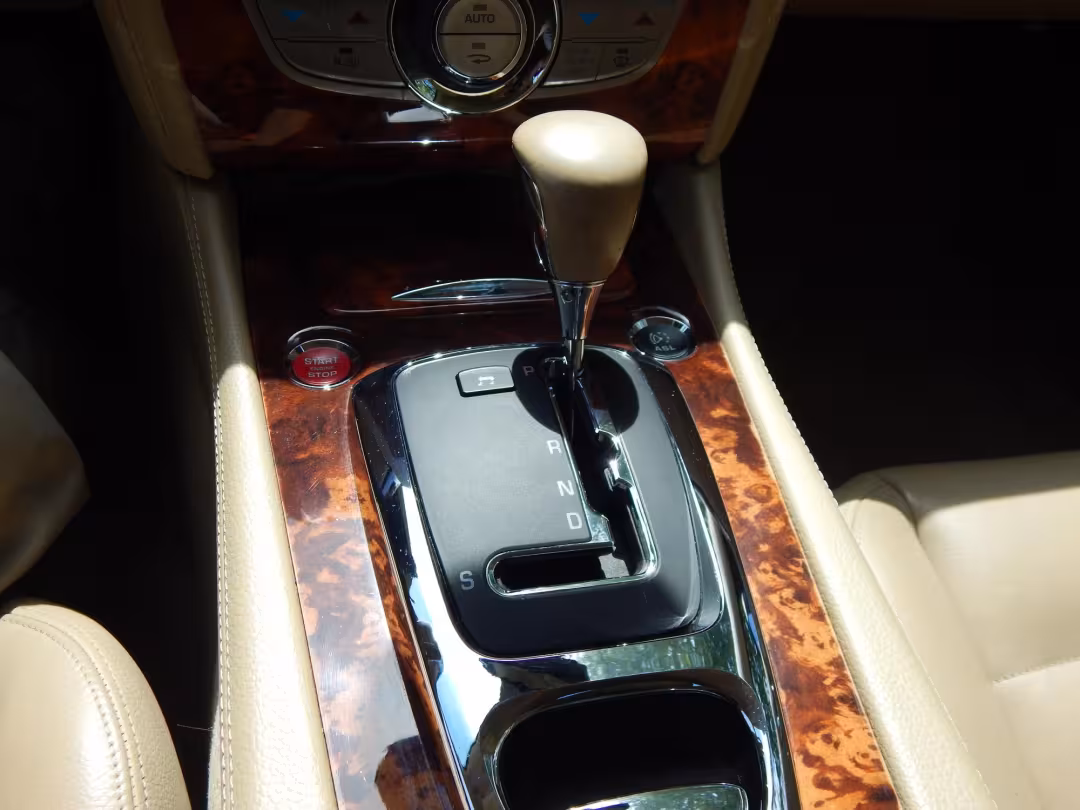 2008 Jaguar XK-Series - SAJWA43B285B20963 - Image #24