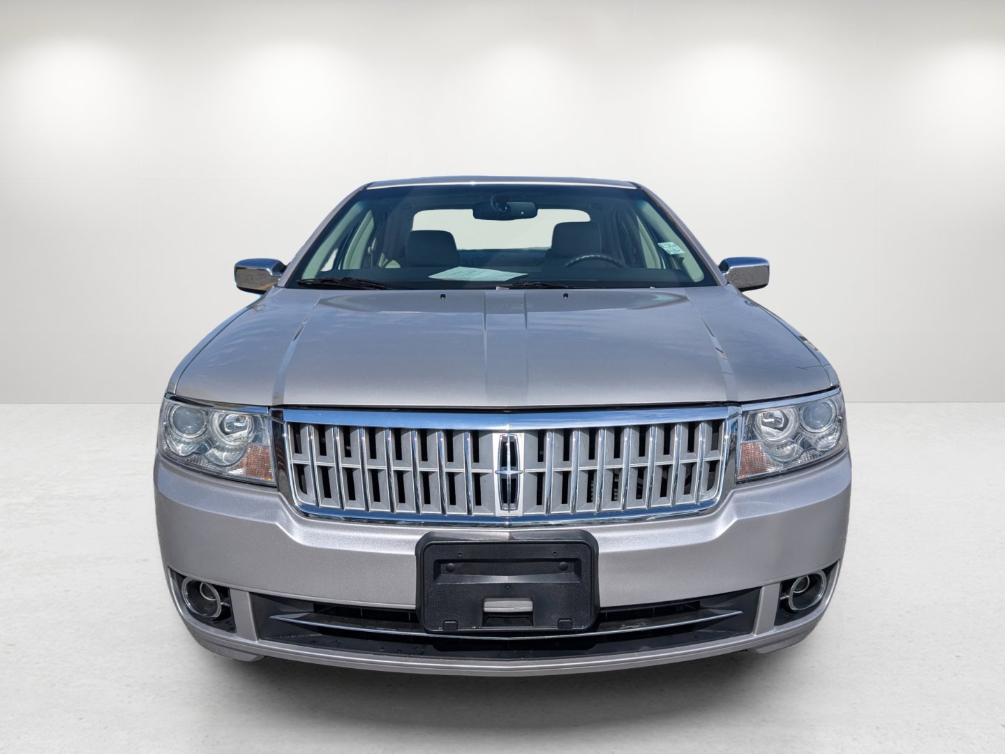 2008 Lincoln MKZ - 3LNHM26T58R608110 - Image #2