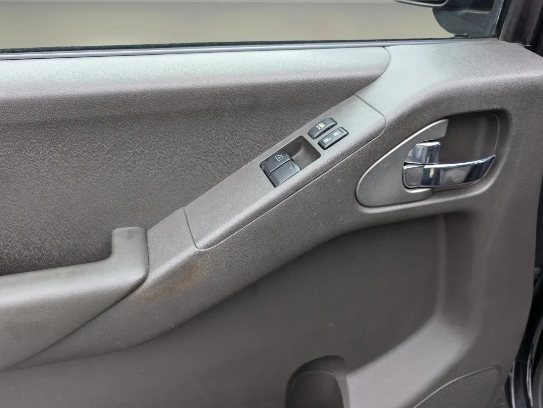 2008 Nissan Frontier - 1N6AD06U78C432398 - Image #9
