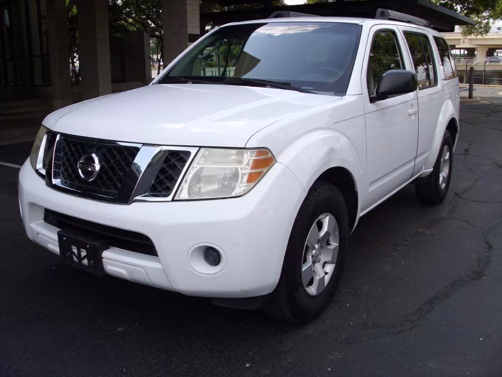 2008 Nissan Pathfinder - 5N1AR18U28C636464 - Image #1