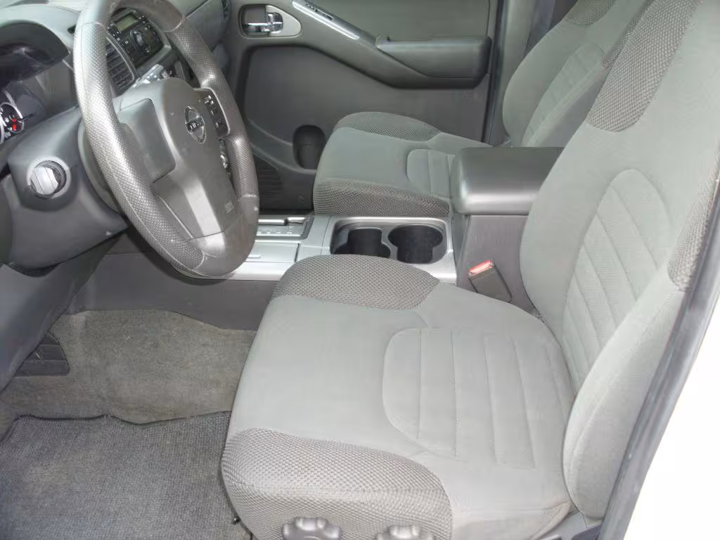 2008 Nissan Pathfinder - 5N1AR18U28C636464 - Image #4