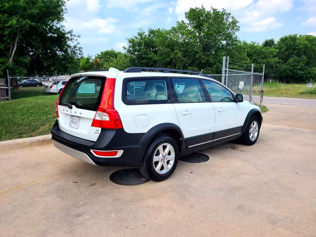 2008 Volvo XC70 - YV4BZ982781010777 - Image #3