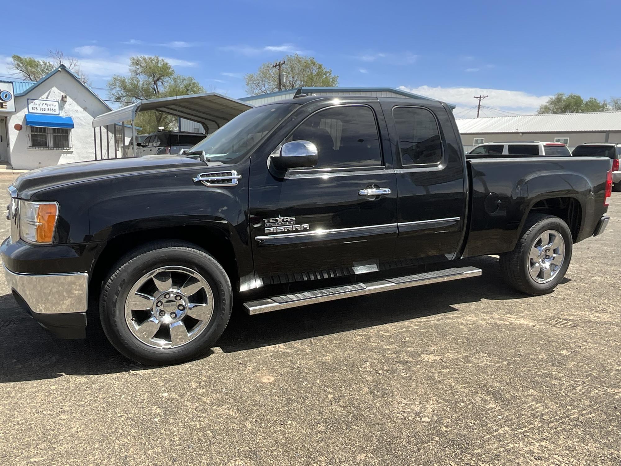 2009 GMC Sierra 1500 - 1GTEC29019Z293654 - Image #2