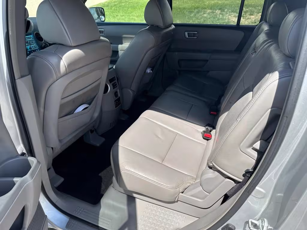 2009 Honda Pilot - 5FNYF48629B026549 - Image #12