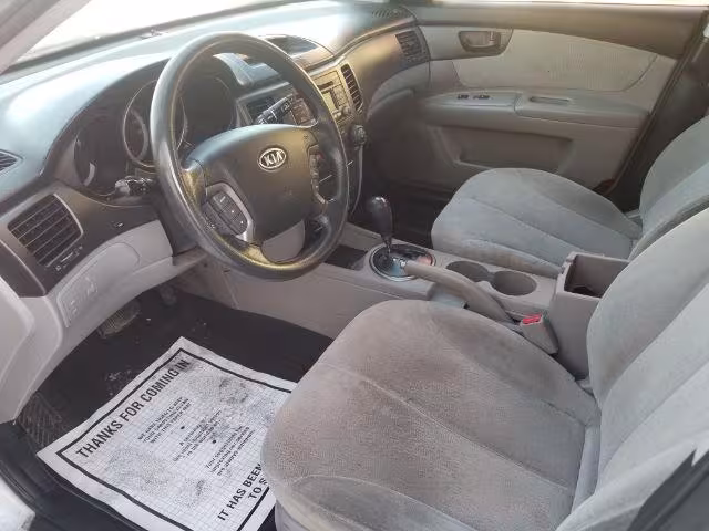 2009 Kia Optima - KNAGE228395308162 - Image #7