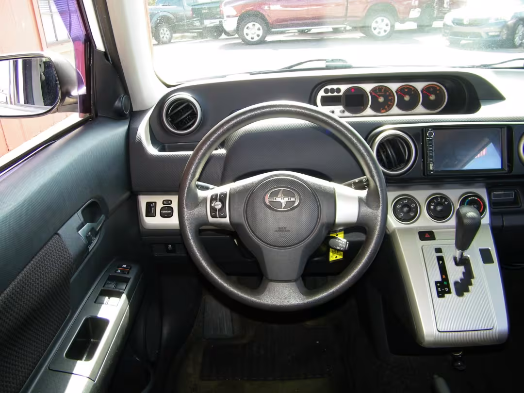 2009 Scion xB - JTLKE50E791085157 - Image #11