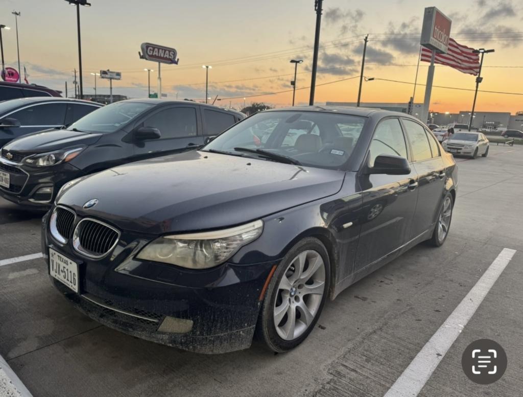 2010 BMW 5-Series - WBANW1C57AC168233 - Image #1