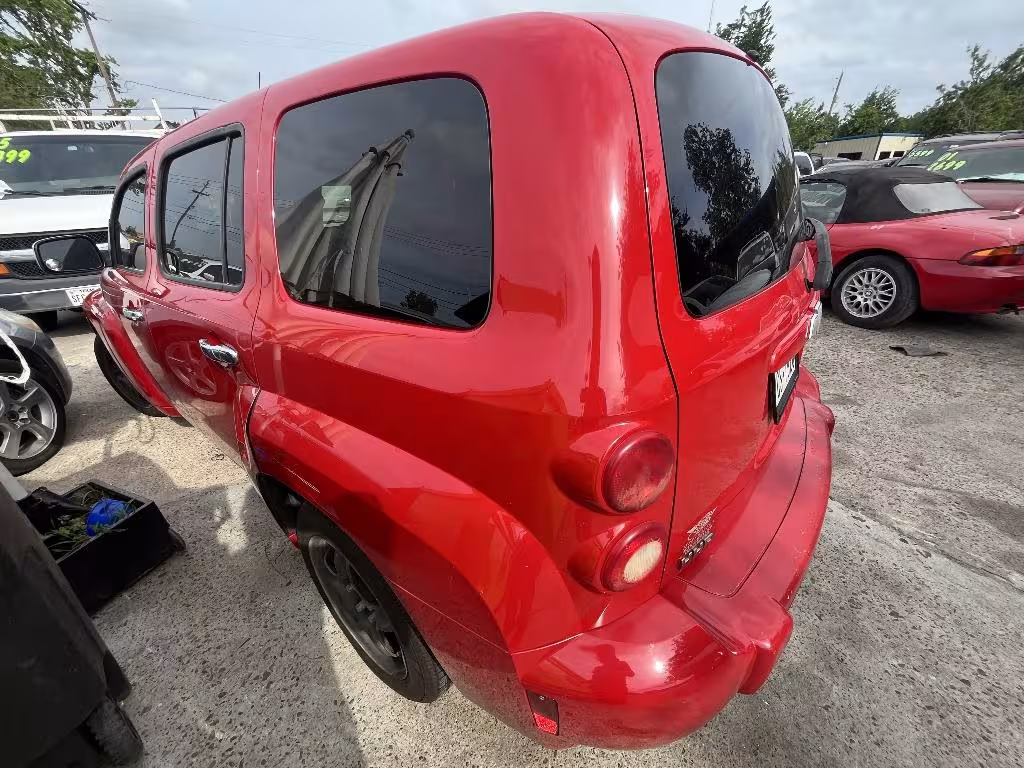 2010 Chevrolet HHR - 3GNBABDB3AS621585 - Image #2