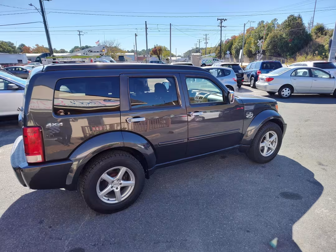 2010 Dodge Nitro - 1D4PU4GK1AW161377 - Image #14