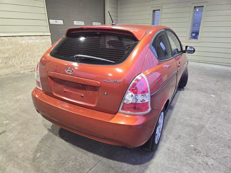 2010 Hyundai Accent - KMHCM3AC6AU160028 - Image #2