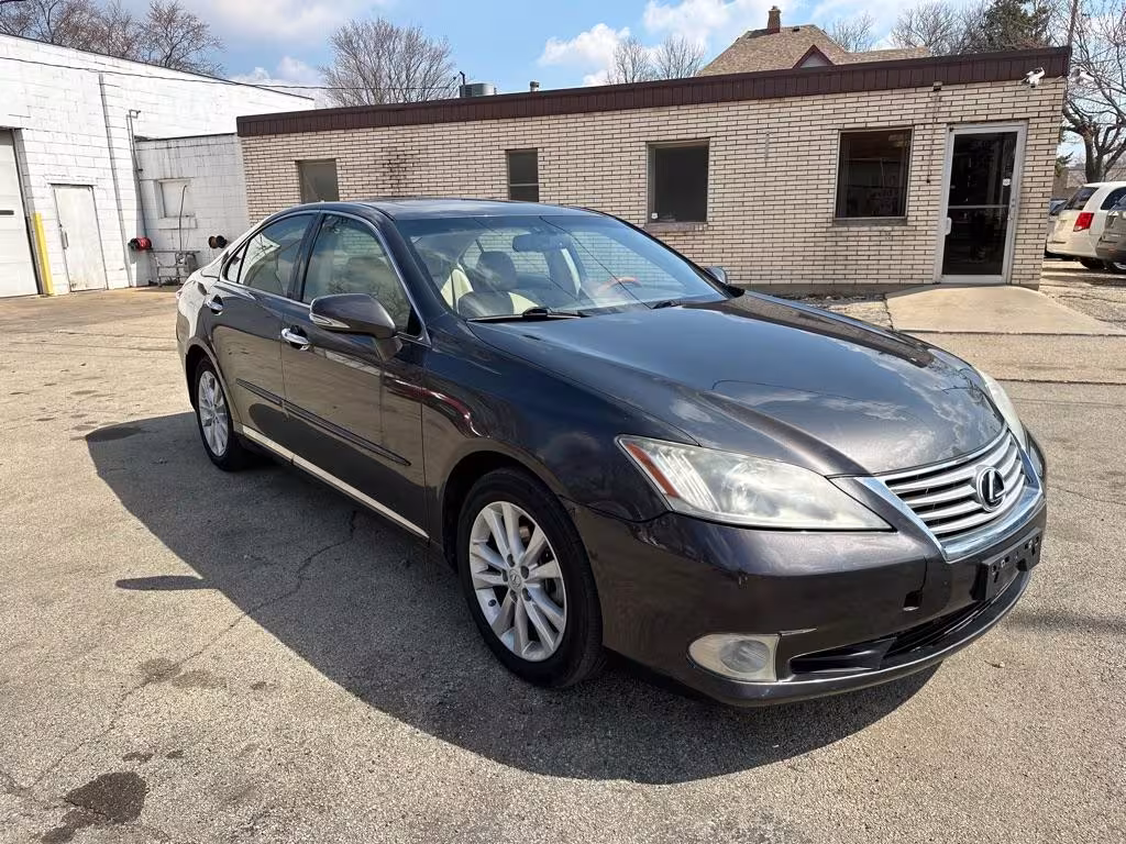 2010 Lexus ES 350 - JTHBK1EG2A2367744 - Image #1