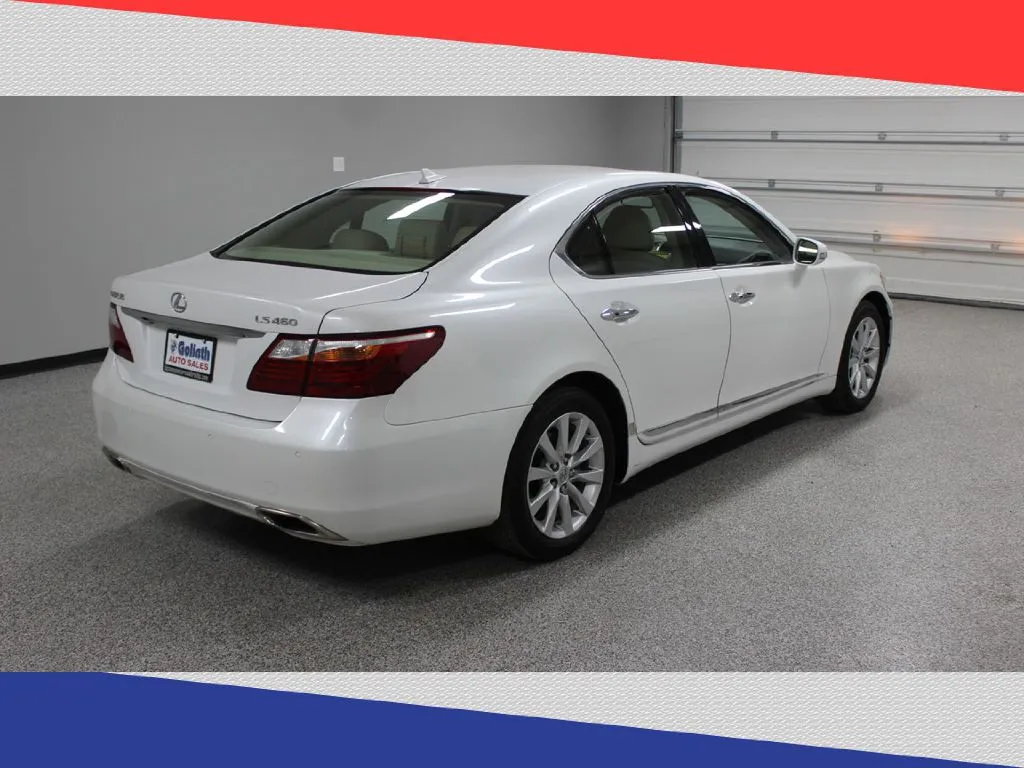 2010 Lexus LS 460 - JTHBL5EF9A5100465 - Image #3