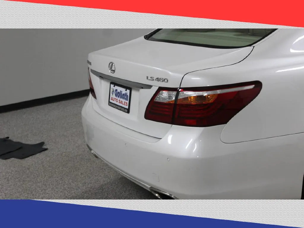 2010 Lexus LS 460 - JTHBL5EF9A5100465 - Image #32