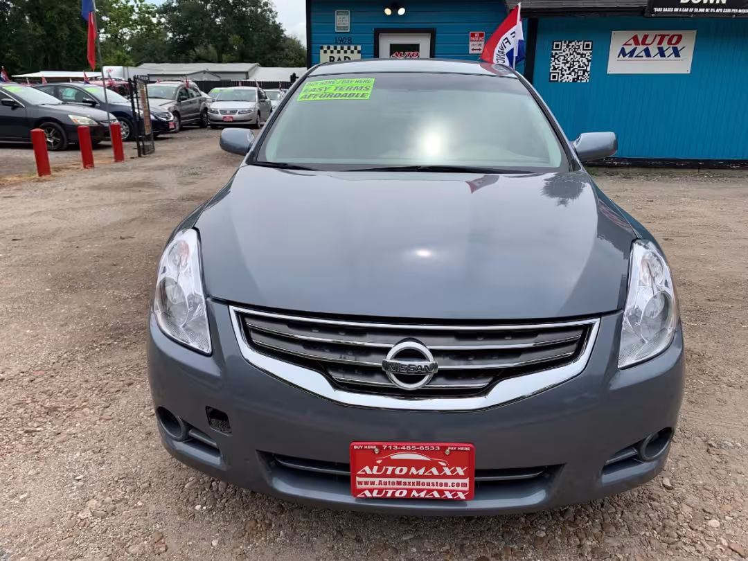 2010 Nissan Altima - 1N4AL2AP9AN523675 - Image #3