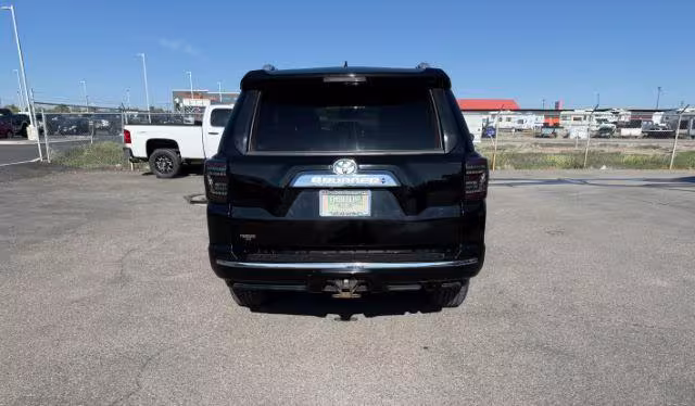 2010 Toyota 4Runner - JTEBU5JR7A5028143 - Image #4