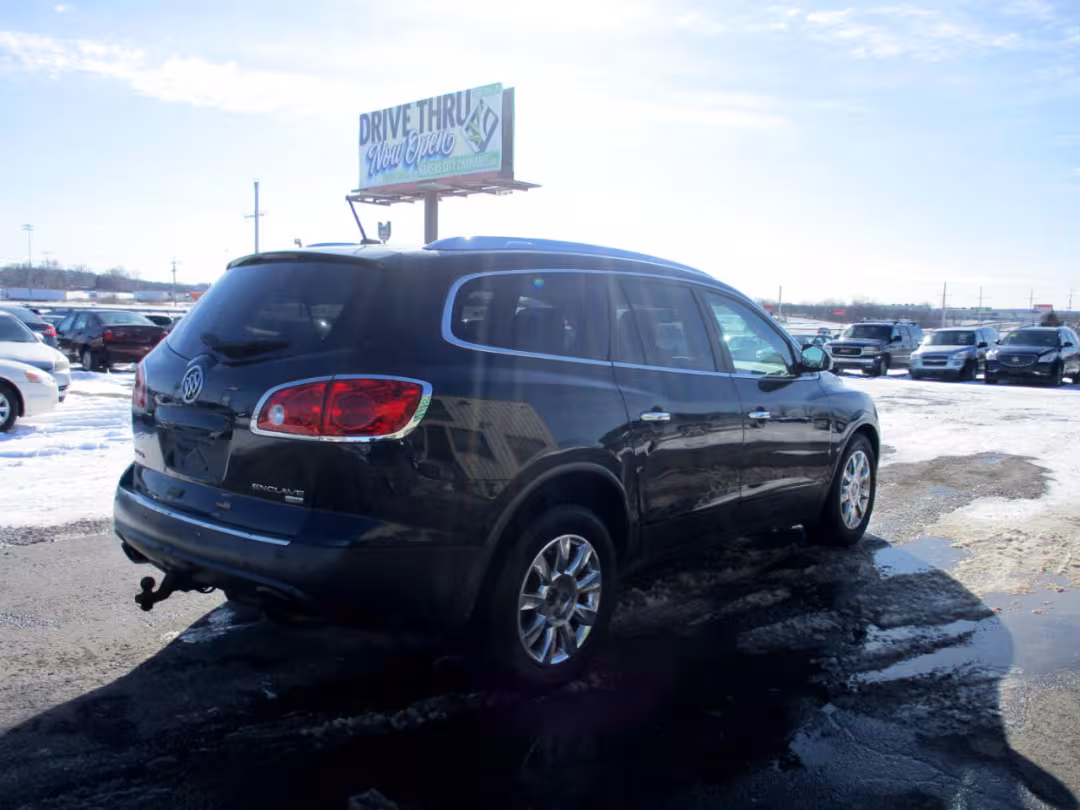 2011 Buick Enclave - 5GAKVBED8BJ375389 - Image #5