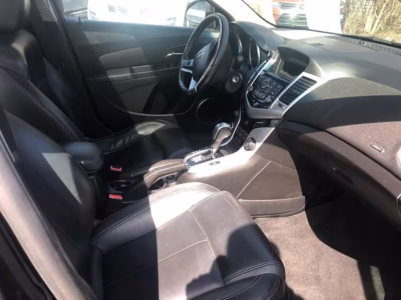 2011 Chevrolet Cruze - 1G1PG5S91B7157137 - Image #17