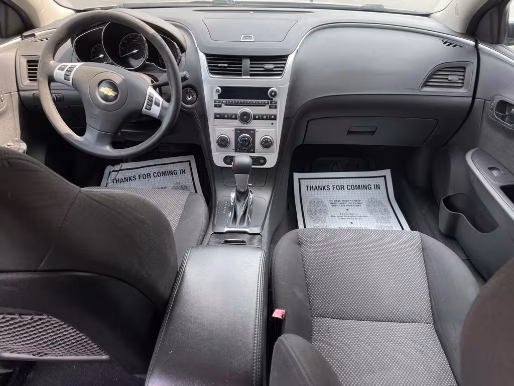 2011 Chevrolet Malibu - 1G1ZC5E14BF165166 - Image #5