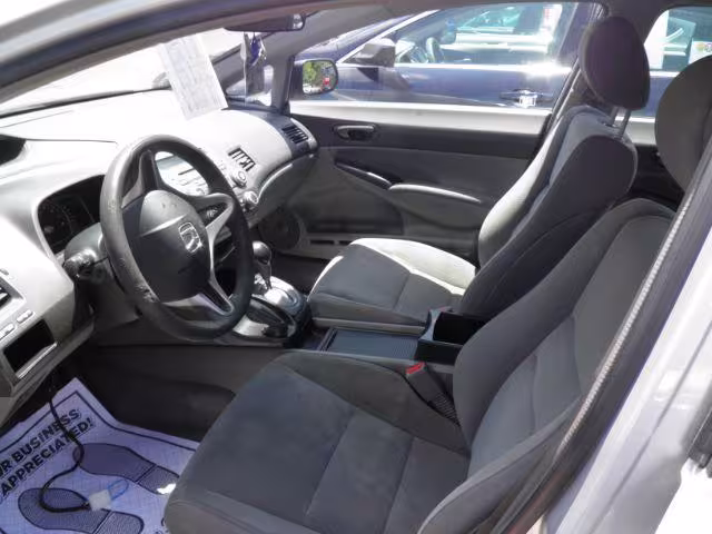 2011 Honda Civic - 2HGFA1F37BH502521 - Image #2