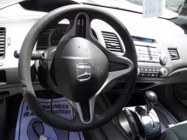2011 Honda Civic - 2HGFA1F37BH502521 - Image #5