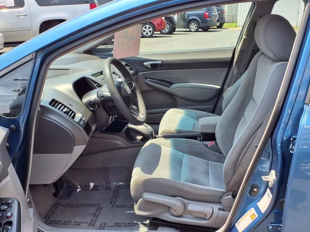 2011 Honda Civic - 2HGFA1F5XBH516351 - Image #12