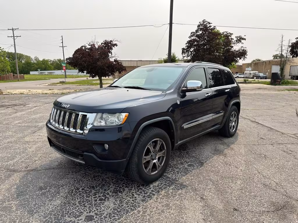 2011 Jeep Grand Cherokee - 1J4RR6GT9BC661053 - Image #1