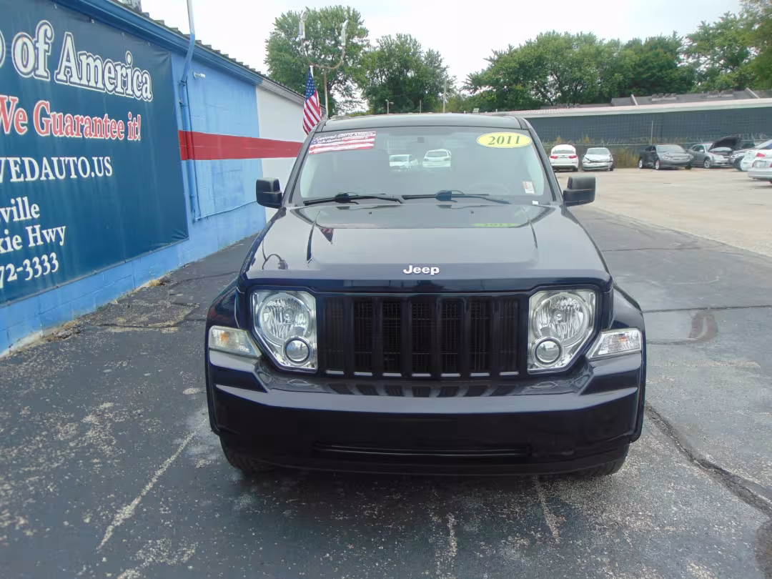 2011 Jeep Liberty - 1J4PN2GK9BW523529 - Image #2