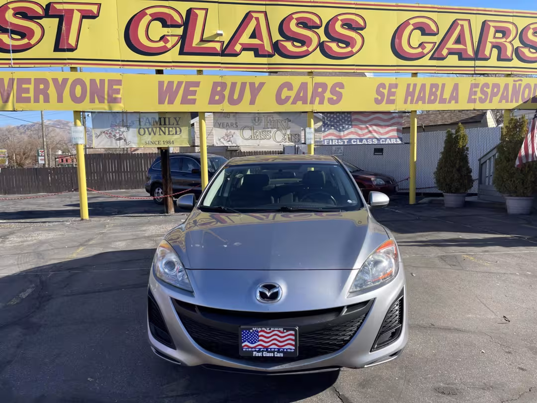 2011 Mazda MAZDA3 - JM1BL1VG1B1420326 - Image #1