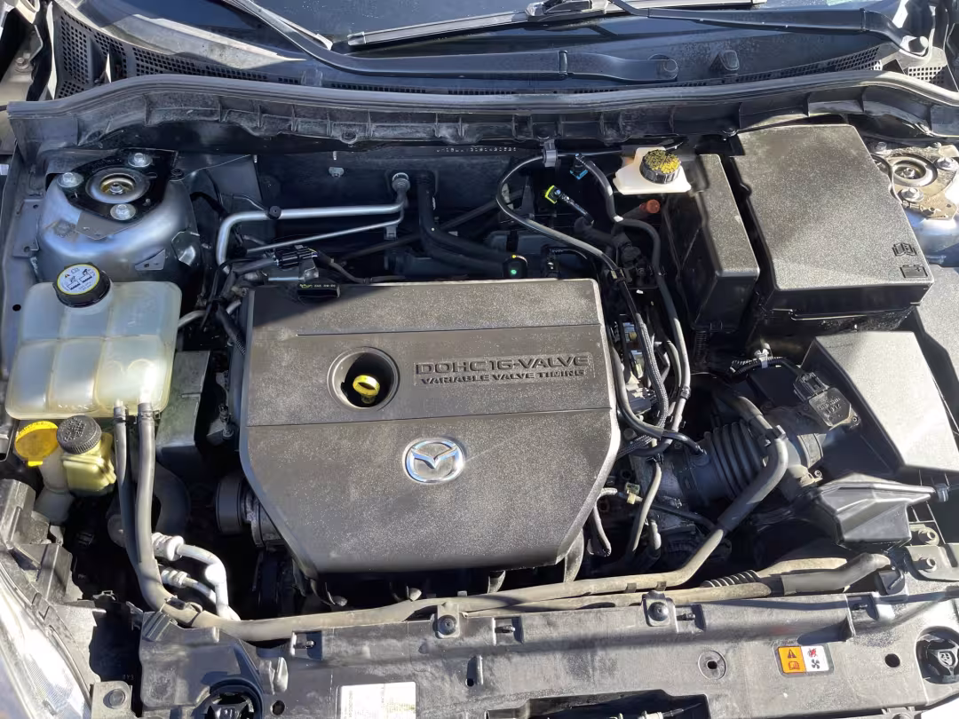 2011 Mazda MAZDA3 - JM1BL1VG1B1420326 - Image #18