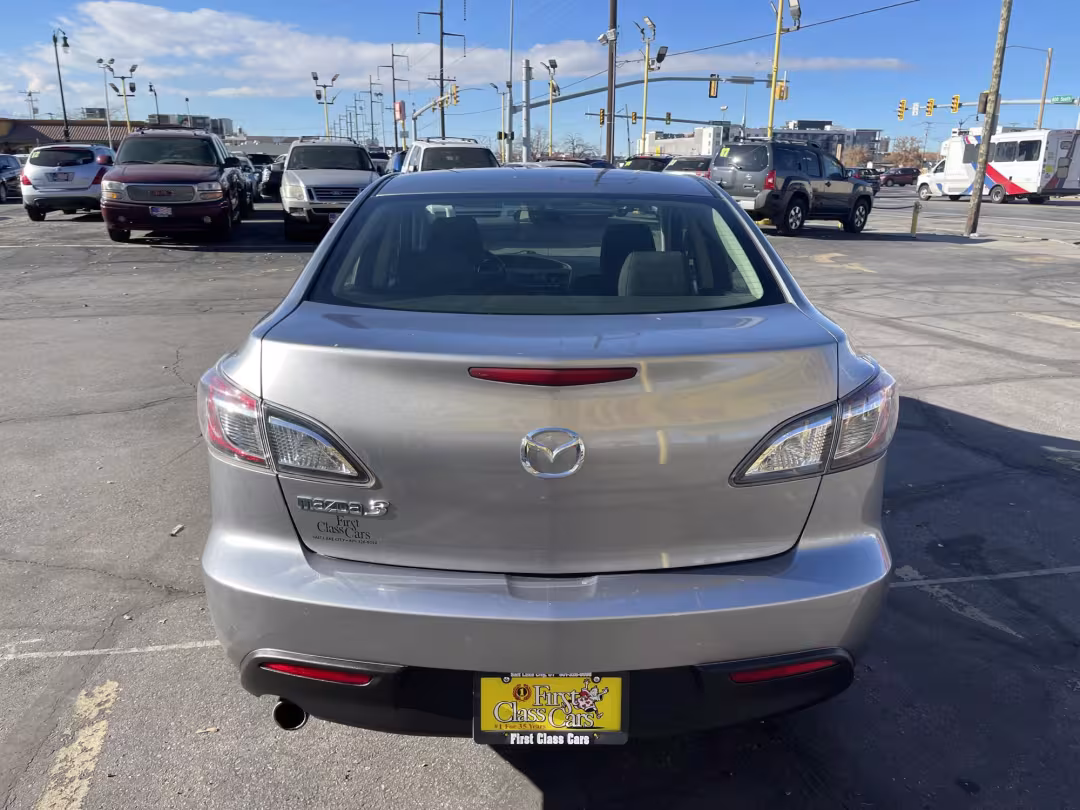2011 Mazda MAZDA3 - JM1BL1VG1B1420326 - Image #5