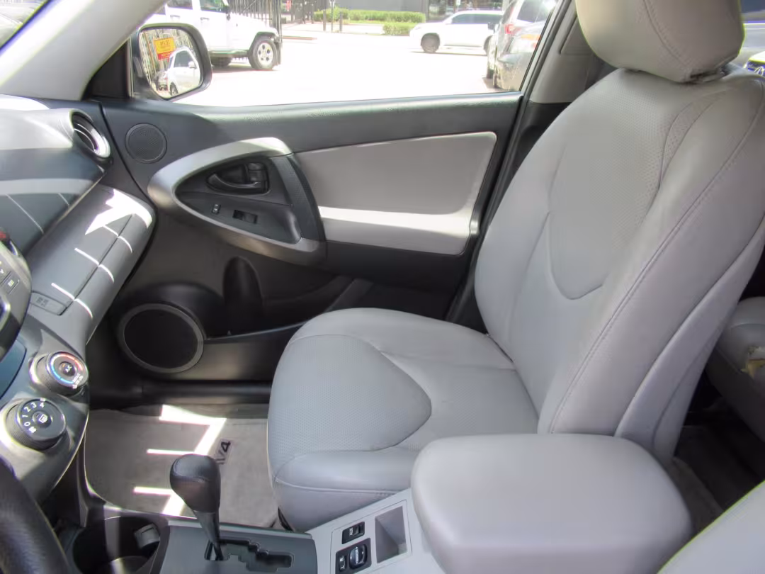 2011 Toyota RAV4 - 2T3ZF4DVXBW094146 - Image #5