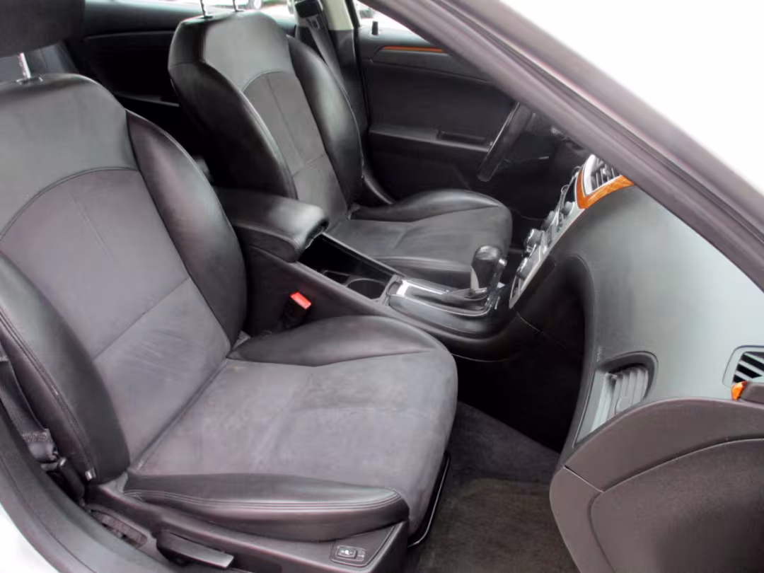 2012 Chevrolet Malibu - 1G1ZD5E00CF110817 - Image #10