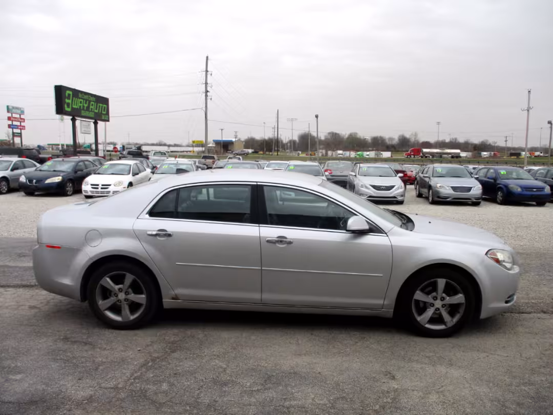 2012 Chevrolet Malibu - 1G1ZD5E00CF110817 - Image #4